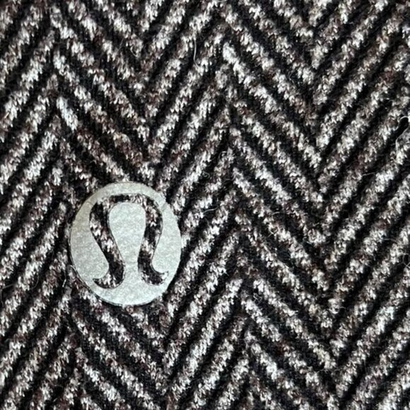 Lululemon Wunder Under Pant Size 4 Giant Herringbone Black Wi14 Quilt - Picture 14 of 14